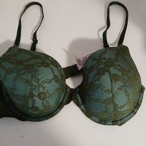 Elegant Lace Underwire‎ Bra - Green